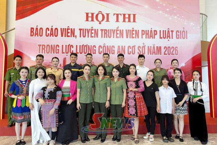 Đoàn thi Công an tỉnh Sơn La