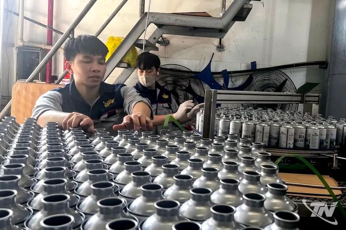 HATHACO VINA tập trung nhân lực, đẩy nhanh sản xuất bia trà phục vụ Festival.