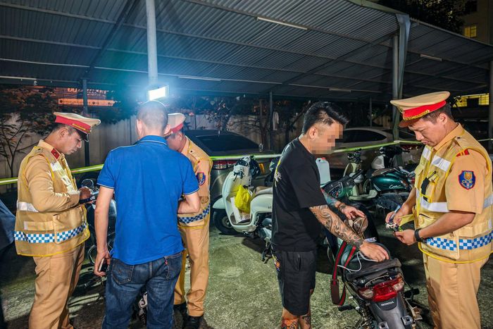 Thượng tá Phạm Văn Chiến (Đội trưởng Đội CSGT số 6) cho biết, kế hoạch đột xuất này nhằm bảo đảm trật tự, an toàn giao thông, phòng ngừa tai nạn giao thông nhất là trong những ngày cuối tuần. Trước đó, đơn vị chủ động xây dựng kế hoạch, tập trung xử lý các hành vi vi phạm là nguyên nhân dẫn đến tai nạn giao thông.