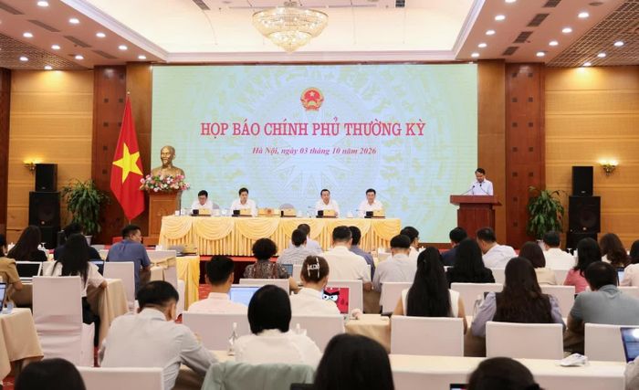 Toàn cảnh cuộc họp báo sáng 3/10. Ảnh: Mạnh Tuấn