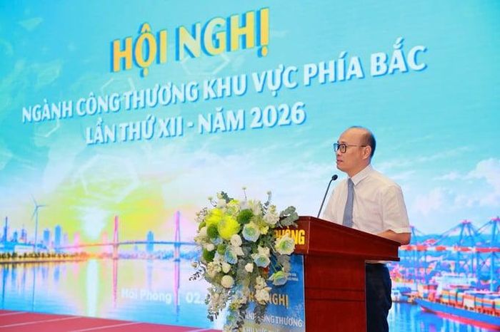  Thứ trưởng Bộ Công Thương Lương Hoàng Thái đánh giá cao hoạt động xuất khẩu qua sàn thương mại điện tử. 