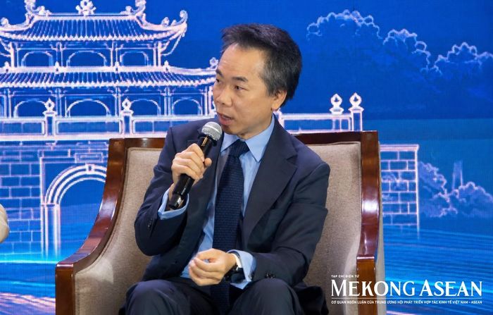 Ông Johan Nyvene, Chủ tịch HĐQT Chứng khoán HSC chia sẻ tại sự kiện. Ảnh: Đinh Nhung/Mekong ASEAN
