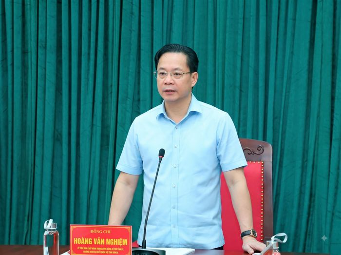 Bí thư Tỉnh ủy Sơn La phát biểu tại cuộc họp