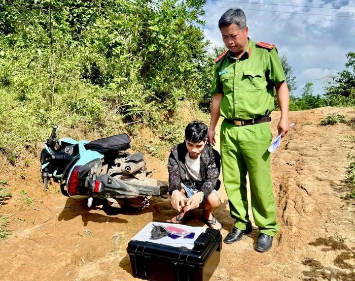 Đối tượng Hồ Văn Huế.