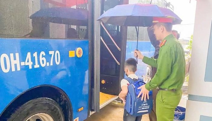 Chính quyền địa phương ở Nghệ An đã tạo điều kiện hết mức ban đầu cho các em học sinh được đến trường.