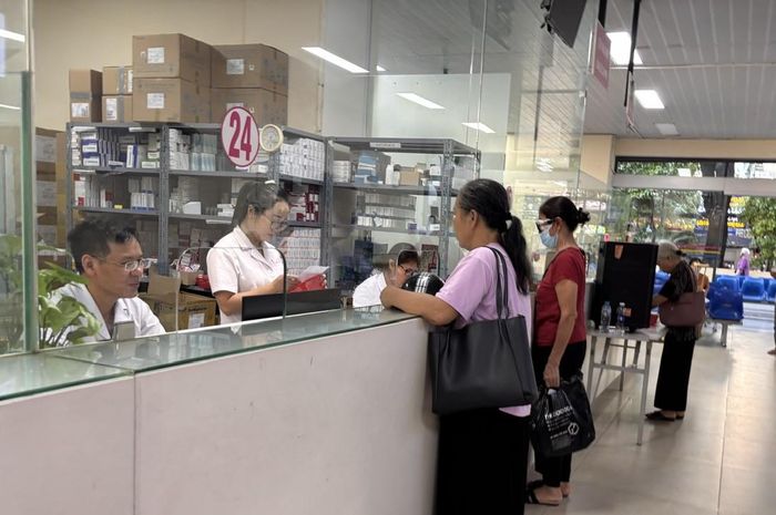 Danh mục thuốc do Quỹ Bảo hiểm y tế chi trả đang được rà soát, bổ sung, nhằm đảm bảo quyền lợi của người tham gia bảo hiểm y tế. Ảnh: N. HỒNG
