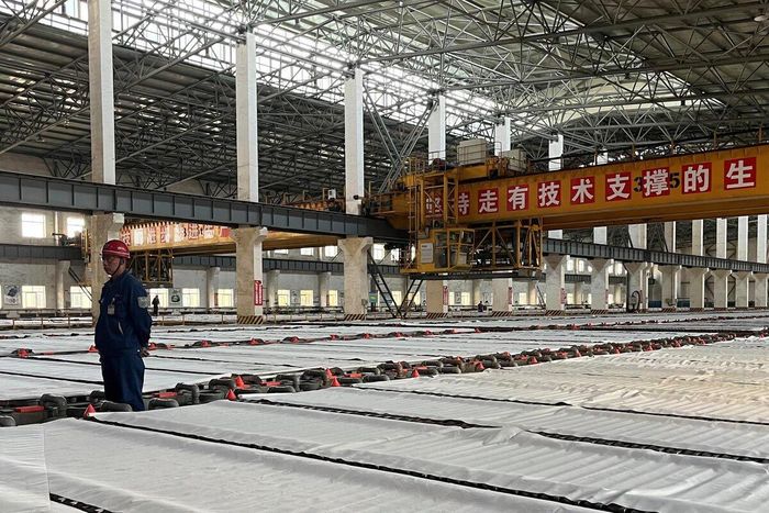 Hoạt động tại một nhà máy luyện đồng ở Yantai, tỉnh Sơn Đông, Trung Quốc. Ảnh: Reuters.