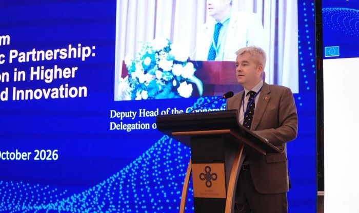 Ông Gonzalo Serrano, Tham tán, Phó Ban Hợp tác, Phái đoàn Liên minh châu Âu tại Việt Nam.
