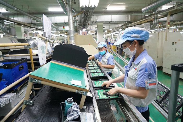 Hoạt động sản xuất của doanh nghiệp FDI tại Khu công nghiệp Quang Minh, Hà Nội. Ảnh: Phạm Hùng