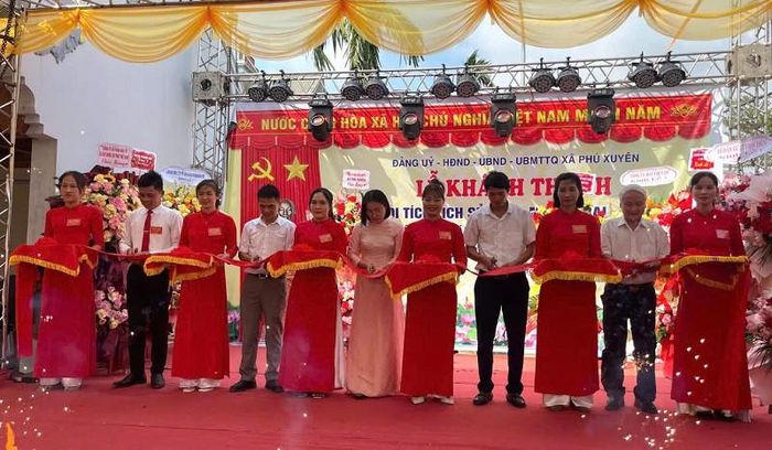 Xã Phú Xuyên tổ chức lễ cắt băng khánh thành tu bổ, tôn tạo di tích lịch sử Cách mạng Trại Diền. Ảnh: PV