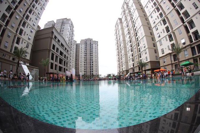Tổng diện tích khoảng 1.800m2.