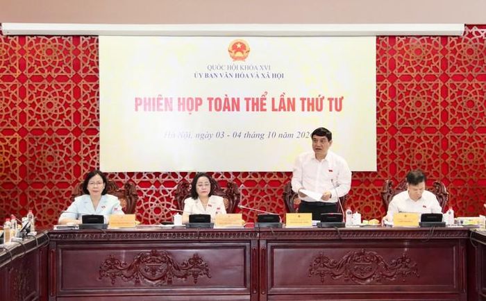 Chủ nhiệm Ủy ban Văn hóa và Xã hội của Quốc hội Nguyễn Đắc Vinh. Ảnh: Lê Bảo