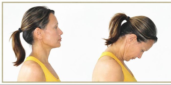 Cách thực hiện bài tập duỗi từng đốt sống cổ. Ảnh AI.