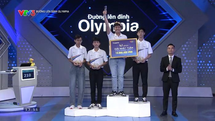 Nam Khánh là chủ nhân của vòng nguyệt quế Tuần 2 - Tháng 3 - Quý 4 với tổng số điểm là 210 điểm.