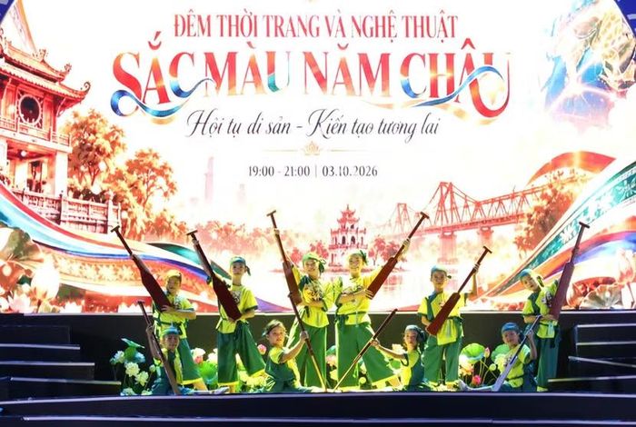 Những màn trình diễn nghệ thuật sâu lắng là điểm nhấn đang chú ý của chương trình (ảnh: Minh Châu)
