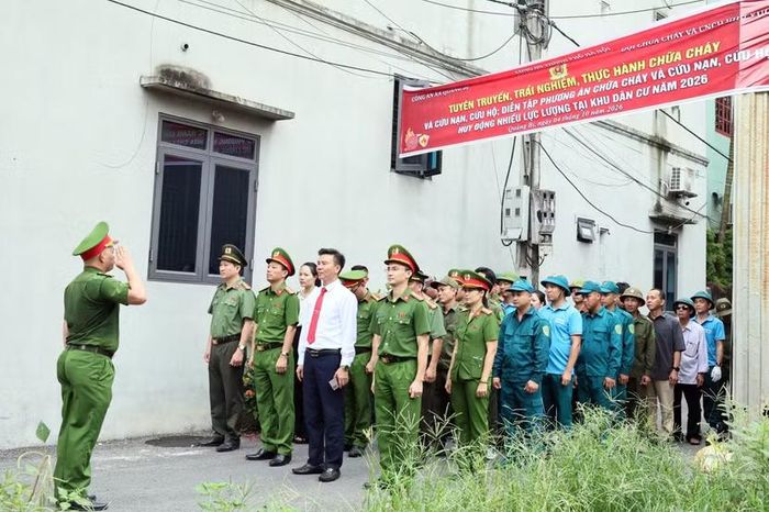 Phần quan trọng nhất là thực hành phương án chữa cháy, cứu nạn cứu hộ với nhiều lực lượng ở khu dân cư