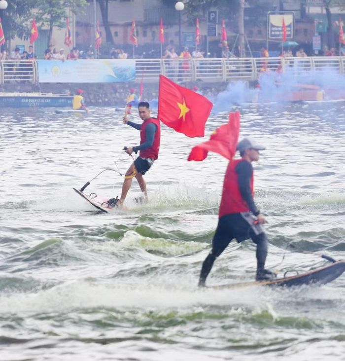 ...mang đến bầu không khí sôi động