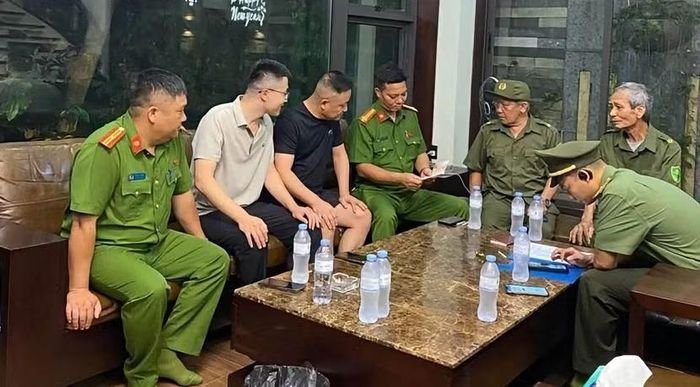Lực lượng cơ sở gần gũi với người dân