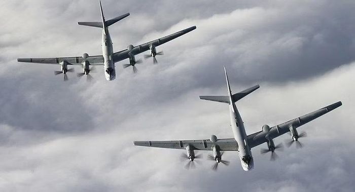 Vụ tai nạn đối với máy bay ném bom chiến lược Tu-95MS của Nga mới đây là rất đáng chú ý bởi vì lần gần nhất một oanh tạc cơ loại này gặp nạn là cách đây 11 năm, vào năm 2015.