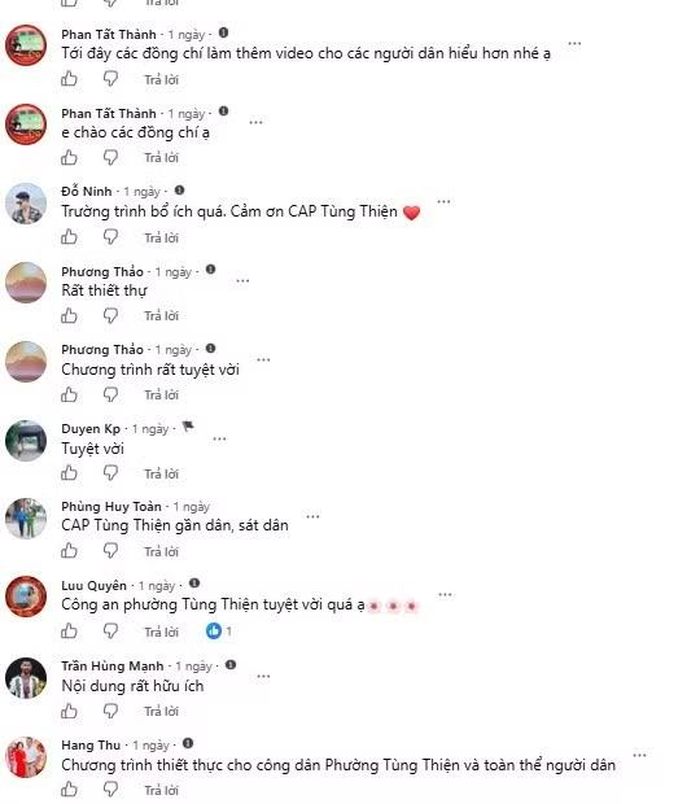 Hàng loạt bình luận liên tục đẩy lên màn hình, từ những lời động viên đến các câu hỏi thiết thực gửi về tổ công tác.