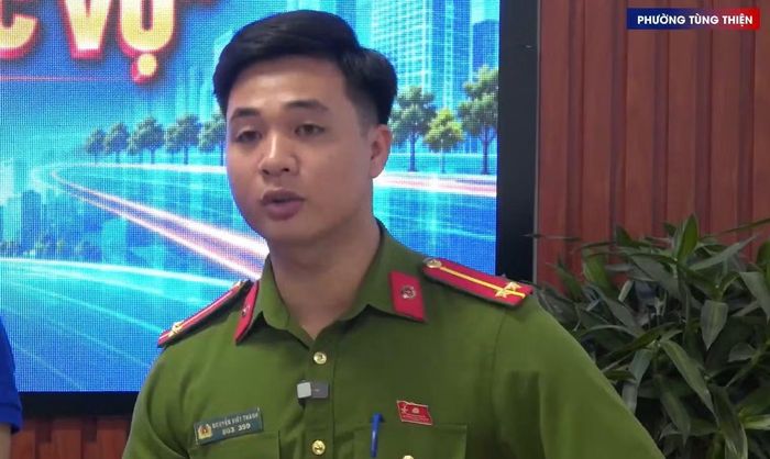 Trung úy Nguyễn Viết Thành với những giải đáp sắc sảo, dứt khoát về vấn đề trật tự đô thị và an toàn giao thông.