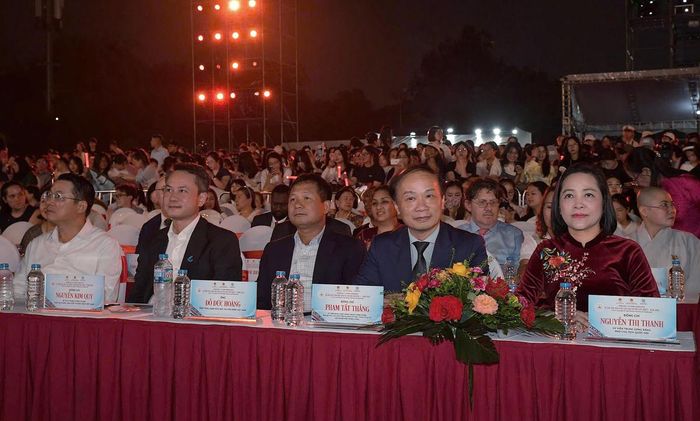 Các đại biểu dự Lễ Bế mạc Lễ hội Văn hóa Thế giới tại Hà Nội lần thứ II năm 2026.