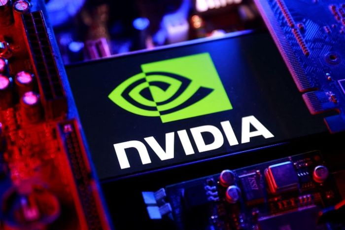  Nvidia tin GPU cao cấp có thể tạo doanh thu trong 10 năm nhưng ngân hàng thường chỉ tính khấu hao 3-4 năm. Ảnh: Reuters. 