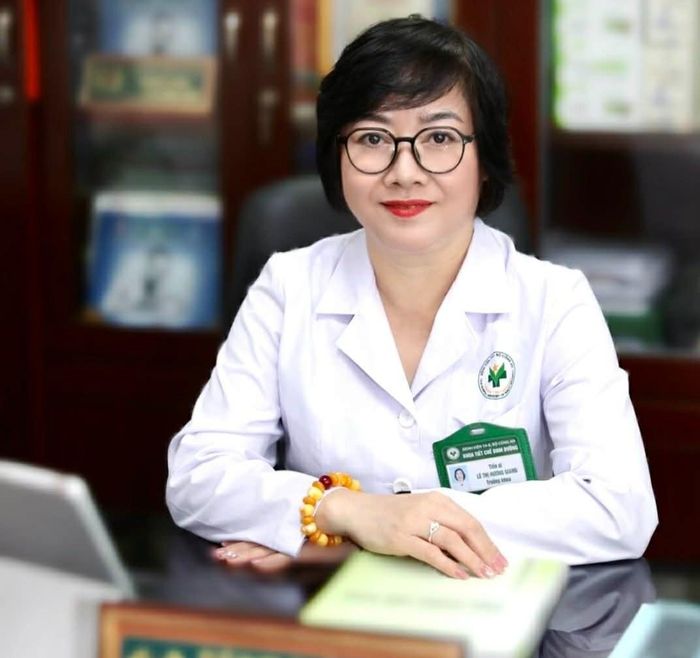  TS.BS Lê Thị Hương Giang, Trưởng khoa Tiết chế Dinh dưỡng, Bệnh viện 19-8. Ảnh: BSCC. 