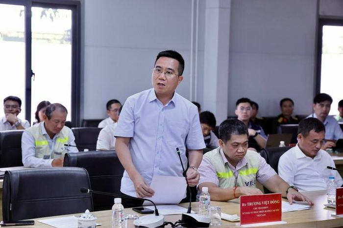 Lãnh đạo các bộ ngành báo cáo tại cuộc làm việc - Ảnh: chinhphu.vn/Phương Nguyên
