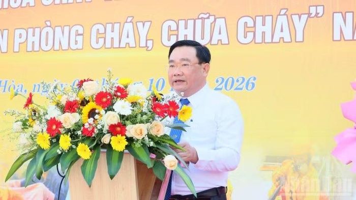 Đồng chí Trịnh Minh Hoàng, Phó Chủ tịch ủy ban nhân dân tỉnh phát biểu. (Ảnh: VŨ TÂN)