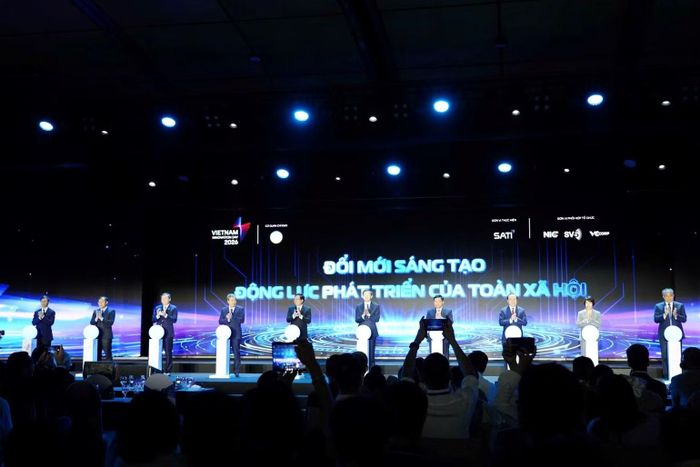 Lễ khai mạc Ngày hội Đổi mới sáng tạo quốc gia năm 2026 với chủ đề “Đổi mới sáng tạo - Động lực phát triển của toàn xã hội”.