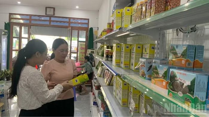 Nhiều sản phẩm OCOP Cần Thơ có thương hiệu trên thị trường, góp phần thúc đẩy tăng trưởng kinh tế. (Ảnh: THANH TÂM)