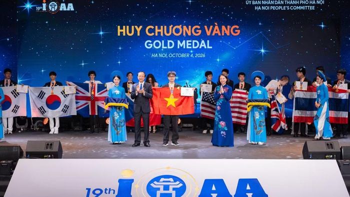 Quang cảnh buổi lễ bế mạc trao giải kỳ thi. (Ảnh: BTC)