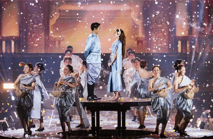 Tiết mục "Thiên đường với người thương"