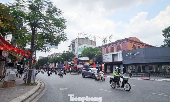 Phố Chùa Bộc, phường Kim Liên