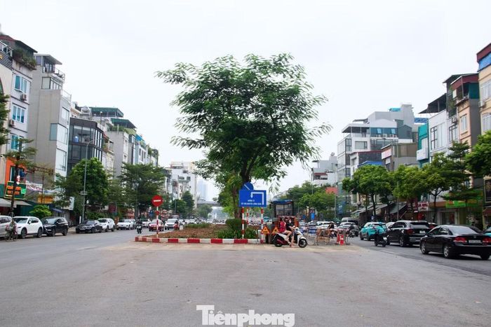 Tuyến đường với mặt cắt trên 80m, mỗi bên đường có 4 làn xe. Với chiều dài 547m, mỗi mét đường tại đây có tổng mức đầu tư trung bình khoảng 1,46 tỷ đồng.