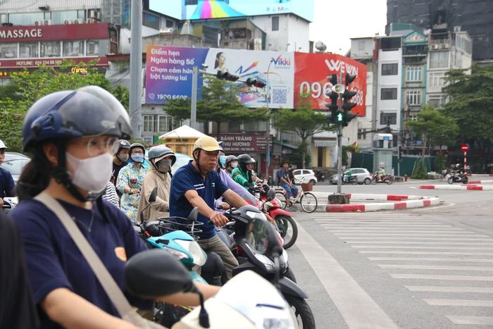 Sau khi hoàn thành cải tạo, đoạn tuyến này tiếp tục duy trì hoạt động giao thông hai chiều, có dải phân cách cố định ngăn cách ở giữa.