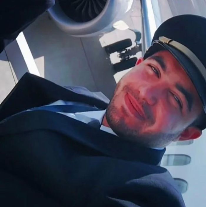 Chân dung cơ phó Hamam al-Hammami trong vụ tấn công trên chuyến bay của Flydubai