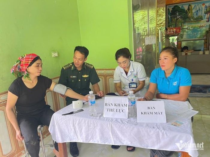 Lai Châu phấn đấu mỗi năm người dân được khám bệnh một lần