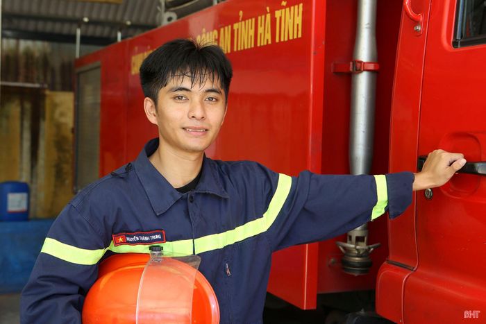 Ước mơ của chiến sĩ trẻ Nguyễn Thành Trung là trở thành người lính PCCC&CNCH chuyên nghiệp.