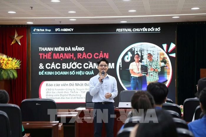 Tuổi trẻ Đà Nẵng trình bày ý tưởng tại Ngày hội Thanh niên Đà Nẵng tiên phong Chuyển đổi số năm 2026. Ảnh: Khoa Chương - TTXVN