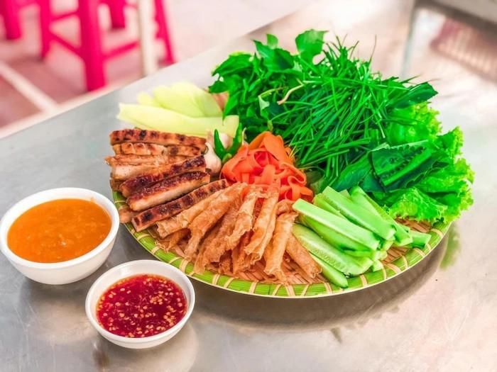 Nem nướng Ninh Hòa. Ảnh: báo Thanh Niên