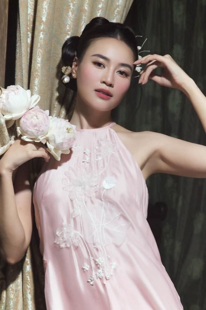 Ninh Dương Lan Ngọc đảm nhận vai Thị Liễu. 