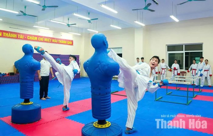 Các VĐV tập luyện tại Trung tâm Huấn luyện và Thi đấu thể thao tỉnh.