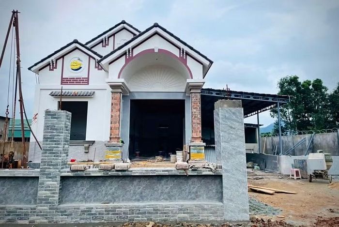 Từ những nền đất từng khiến người dân bất an mỗi khi mưa lớn, giờ đây, 1 khu dân cư mới đang từng bước hình thành. Ảnh: M.P