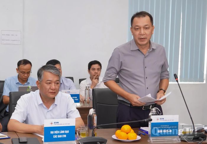 Đồng chí Đặng Hoàng An, Chủ tịch Hội đồng thành viên EVN phát biểu tại buổi làm việc - Ảnh: N.H