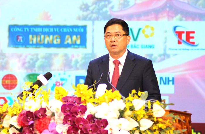 Bí thư Thành ủy Bắc Ninh Nguyễn Hồng Thái phát biểu tại đại hội.