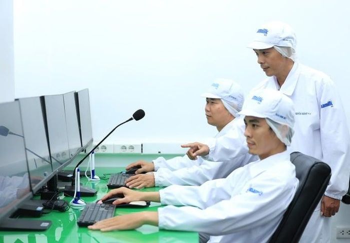  Vinamilk đưa các giá trị “ADN” vào đào tạo, đánh giá và phát triển nhân sự. 