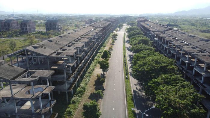 Dự án bị đình trệ hơn 10 năm đã cho thấy chi phí của việc nguồn lực bị ách tắc.