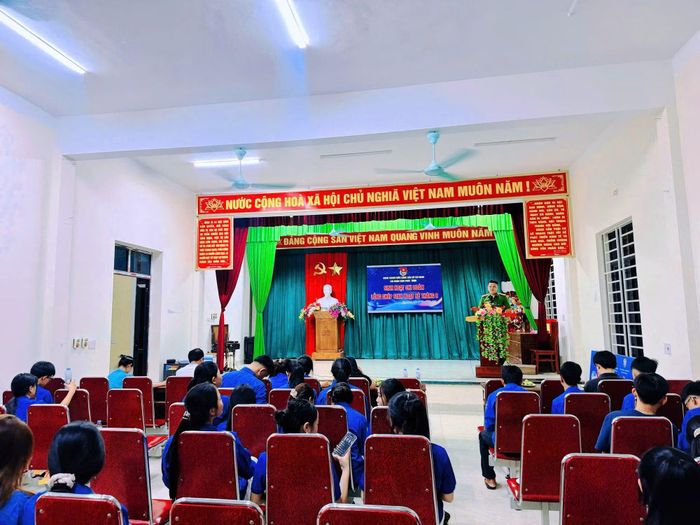 Câu lạc bộ còn tổ chức nhiều hoạt động lồng ghép trong các buổi sinh hoạt tại các chi đoàn.